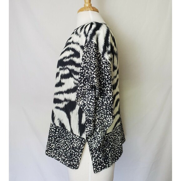 MICHAEL KORS Zebra Print Blouse Petite M/L Kaftan Black Cream Kimono Sleeve Top - Picture 4 of 5